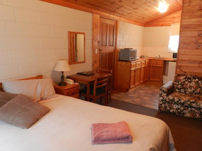 Twelve Apostles Motel & Country Retreat Принстаун Екстер'єр фото