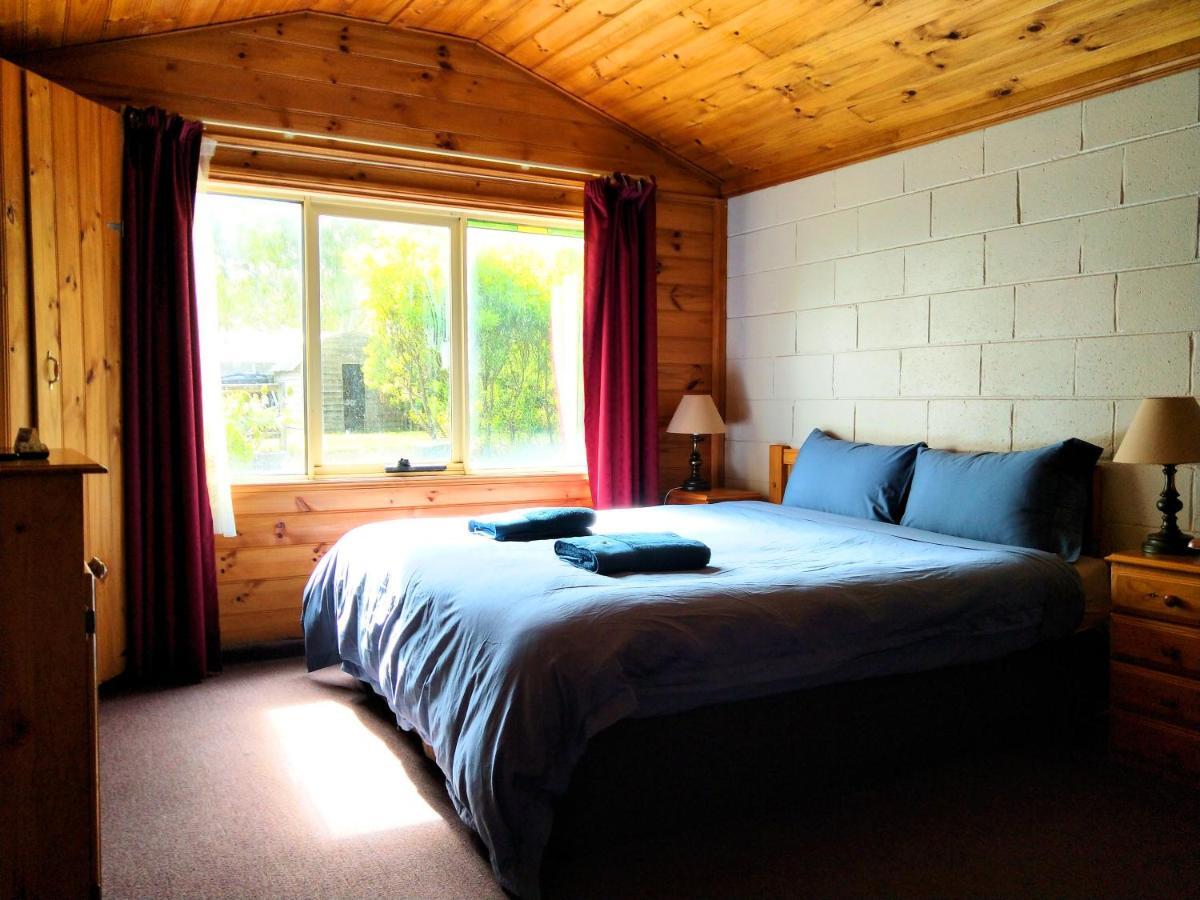 Twelve Apostles Motel & Country Retreat Принстаун Номер фото